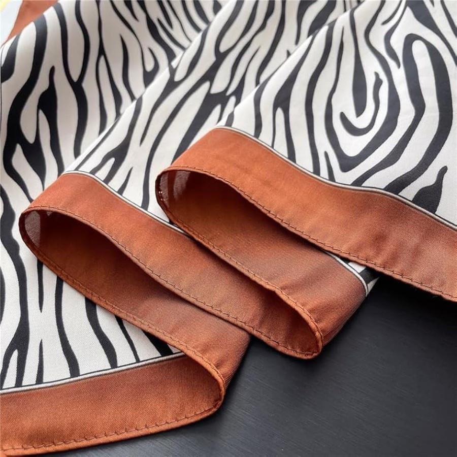 スカーフ シルク調 70cm正方形 プリント 上品カラー レディース 卒業式・プレゼント(ブラウン ゼブラ) - 画像 (3)