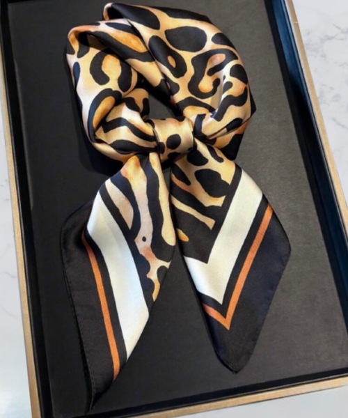 ARTIFICIAL SWEETENER スカーフ バンダナ 「 」シルクタッチレオパードスカーフ レディース メンズ - 画像 (5)