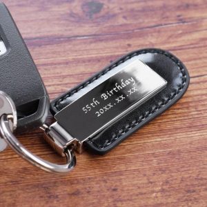 誕生日 プレゼント 男性 30代 名入れ 名前入り ギフト メタルプレート キーリング メンズ 本革 キーホルダー おしゃれ 結婚 記念日 旦那 彼氏 お祝い
