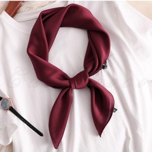 スカーフ レディース フラワー バンダナ バッグチャーム 巻き物 正方形 無地 シルク調 多機能 シンプル アクセサリー 春夏秋 きれいめ おしゃれ