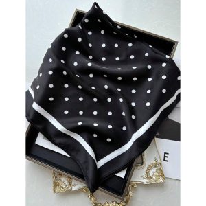 アクセサリー レディース スカーフ 1枚 70*70cm スクエアスカーフ サテン バンダナ プリント バッグスカーフ