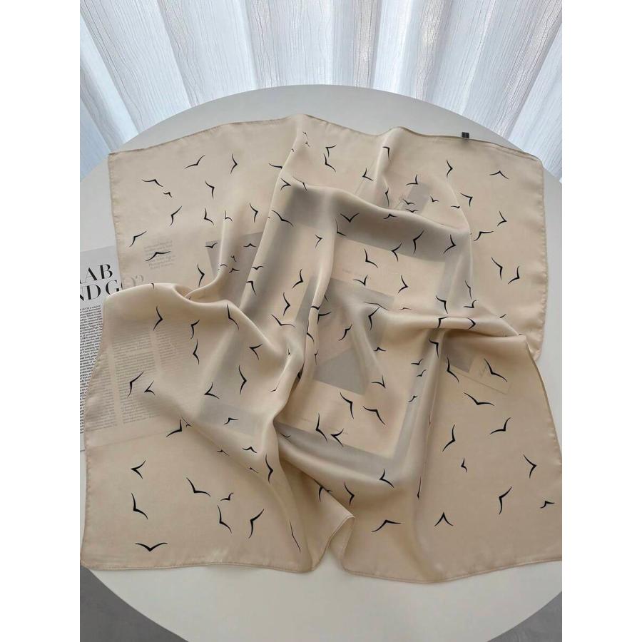 アクセサリー レディース スカーフ 70cm フェイクシルク スクエアスカーフ 1枚、プリントネックスカーフ、多用途ネッカチーフ